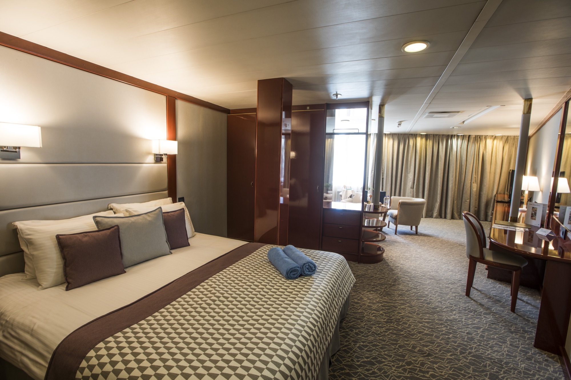 Celestyal Crystal Accommodation Standard Suite 7.jpg